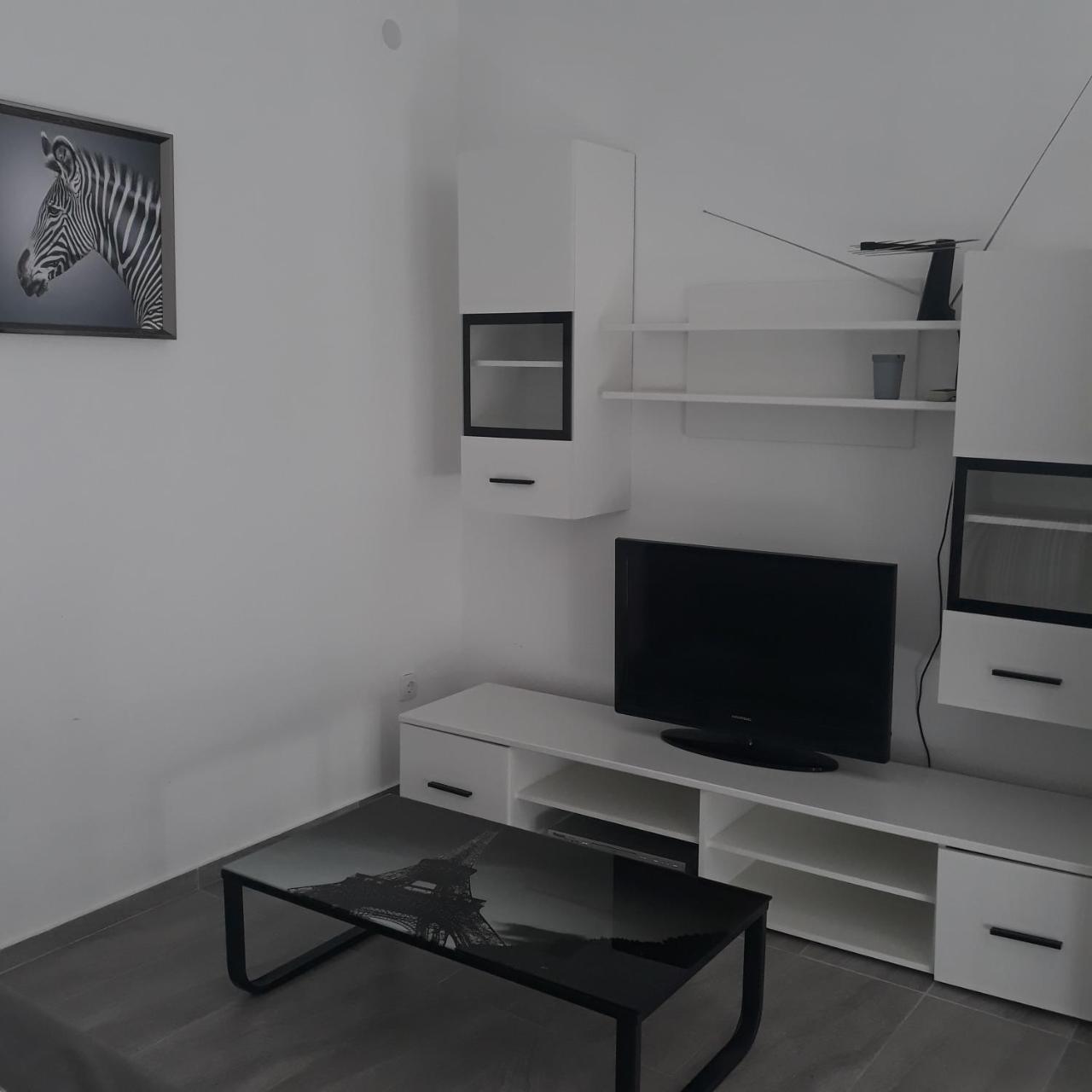 Apartmani Pablo Pag Town Exterior foto
